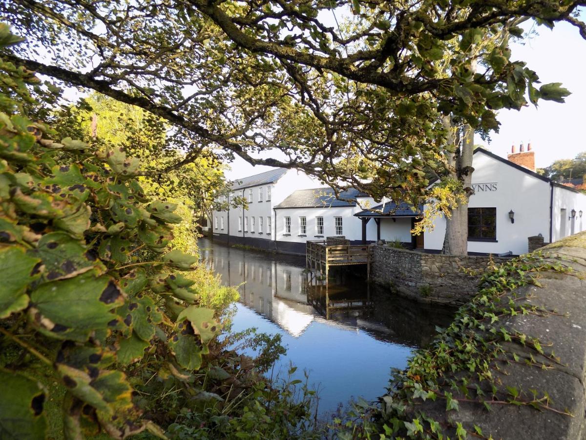 Flynns Of Termonfeckin Boutique Hotel Bagian luar foto